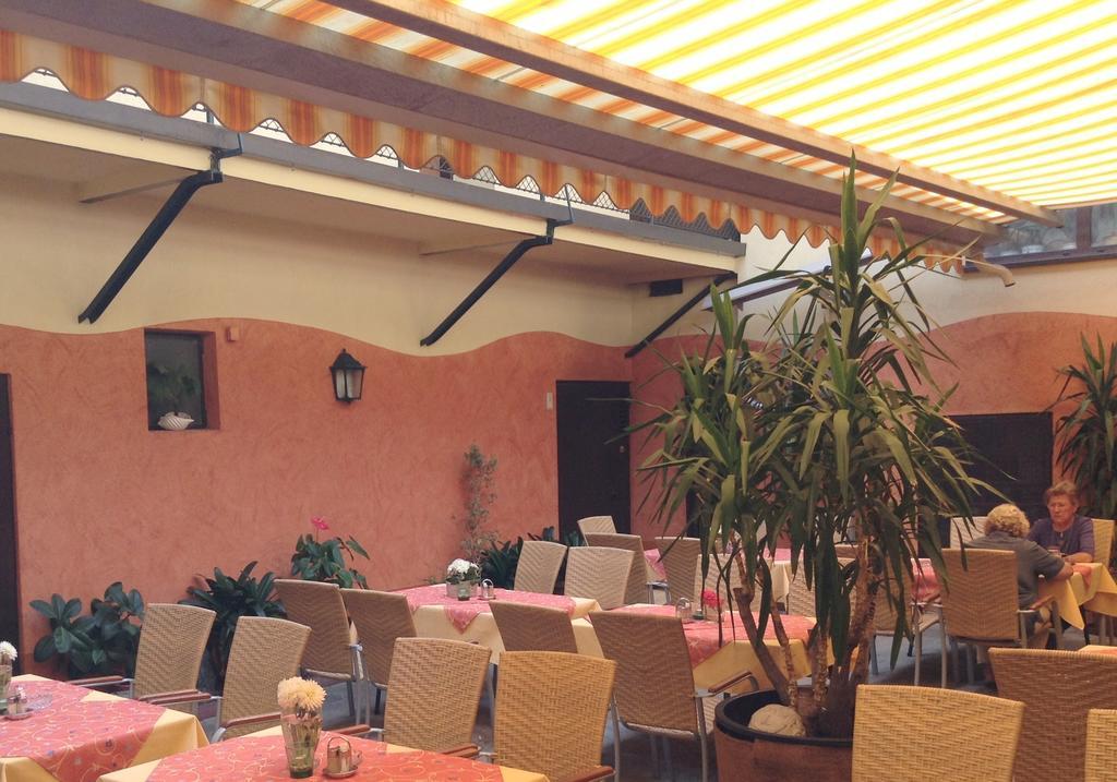 Gasthof Janits Burgau Exterior foto